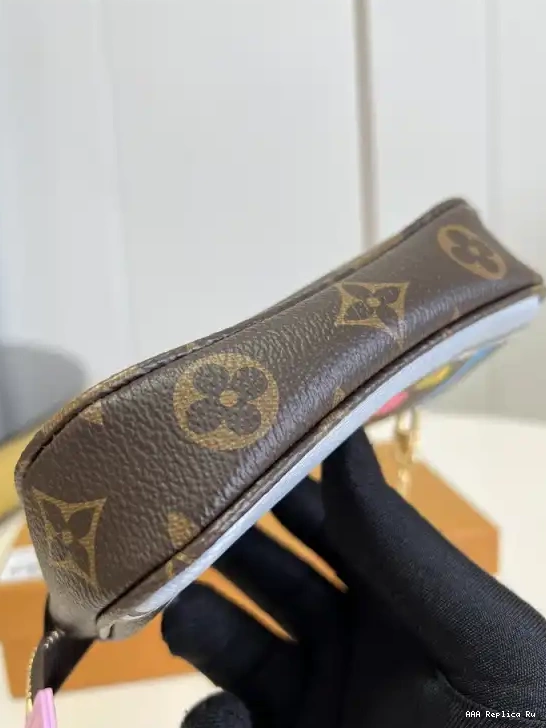 AAA Replica Ru LOUIS VUITTON POCHETTE ACCESSOIRES MINI 0514